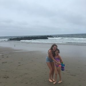 Meet your Posher, Lily